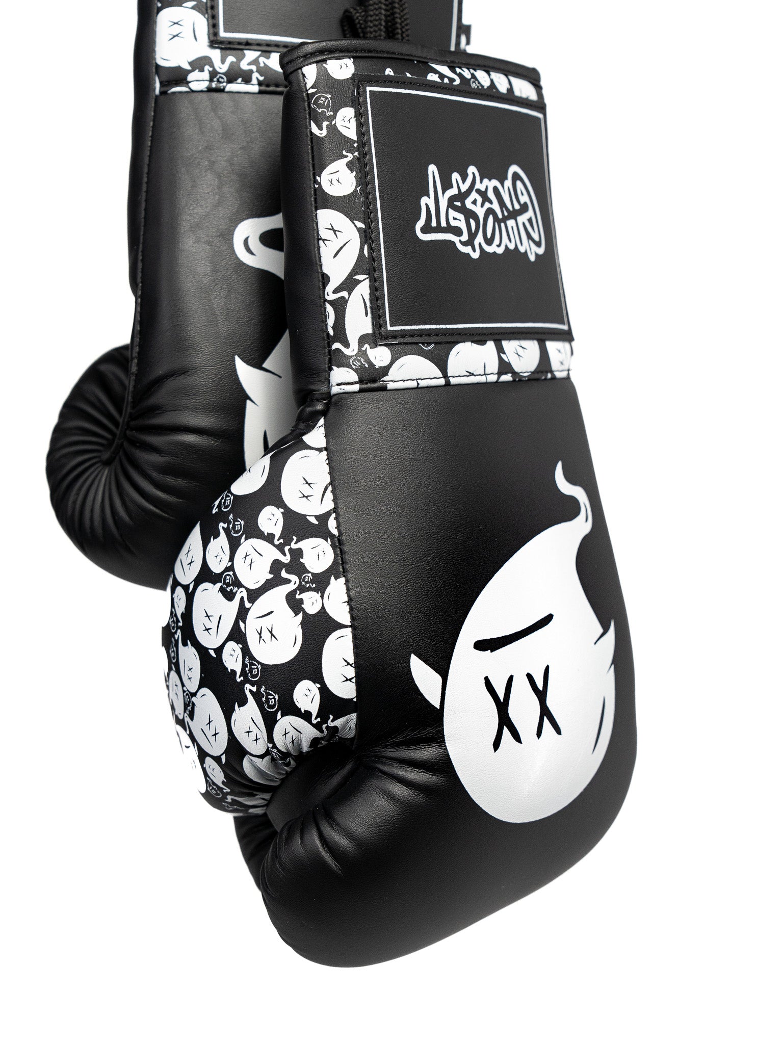 Black and White GH05T Gloves