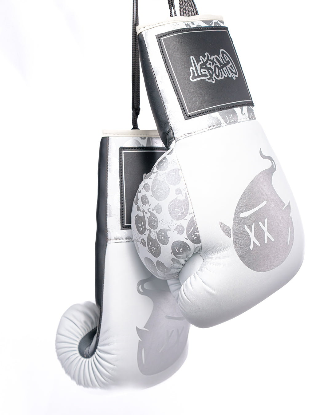 White GH05T Gloves